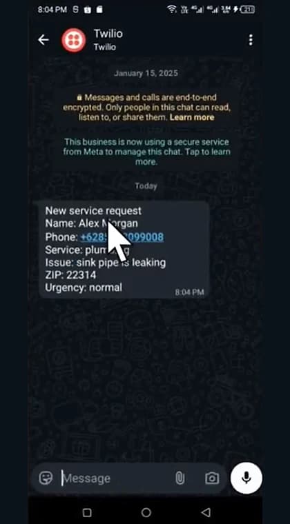 WhatsApp operator alert for a new service request